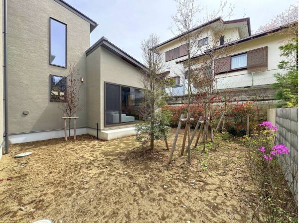 こちらのお庭、どの様にアレンジされますか？