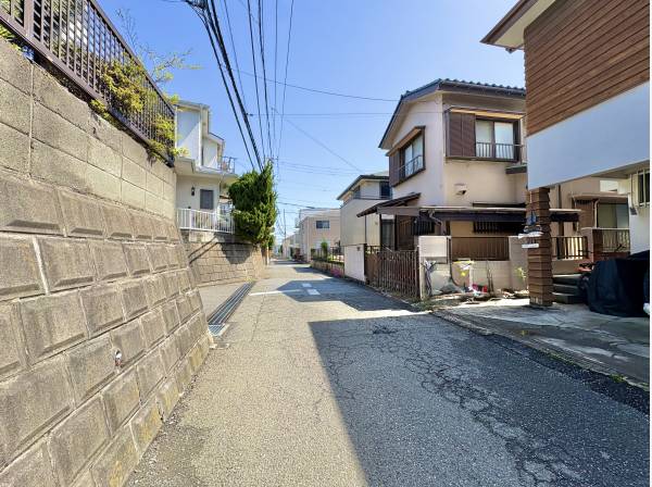 建築条件はございませんのでお好みのハウスメーカー様でご建築ください