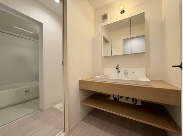 パウダールーム