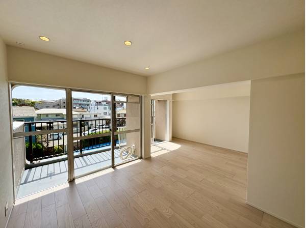 天井にはBluetooth対応スピーカーが内蔵済！