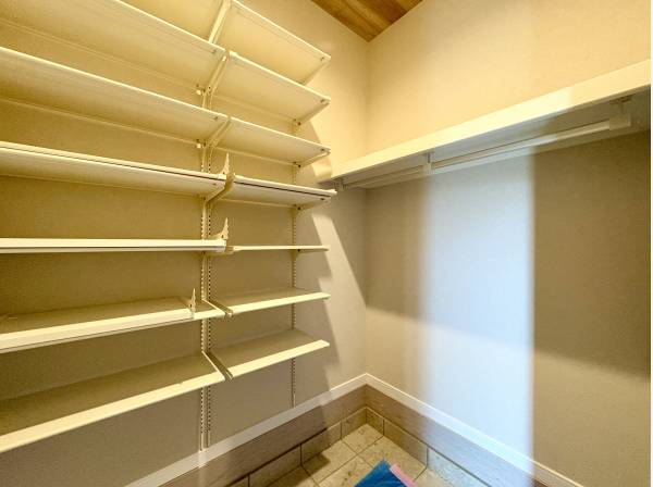 シューズインクローゼットも備わります！