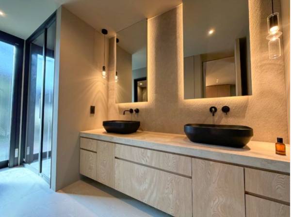 ホテルのようなこだわりの室内