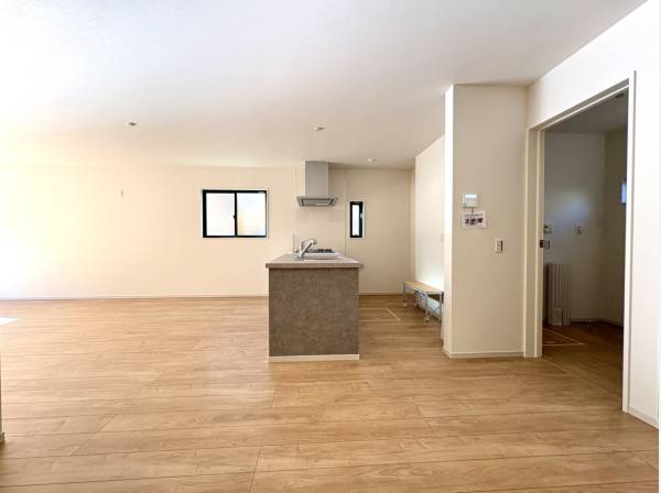 スペースたっぷりのＬＤＫです。