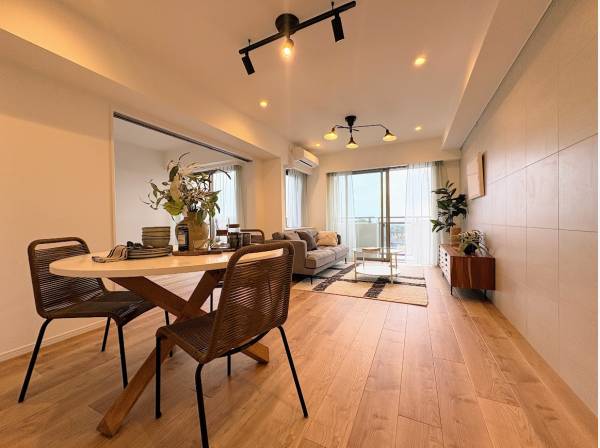 開放的な空間が広がります