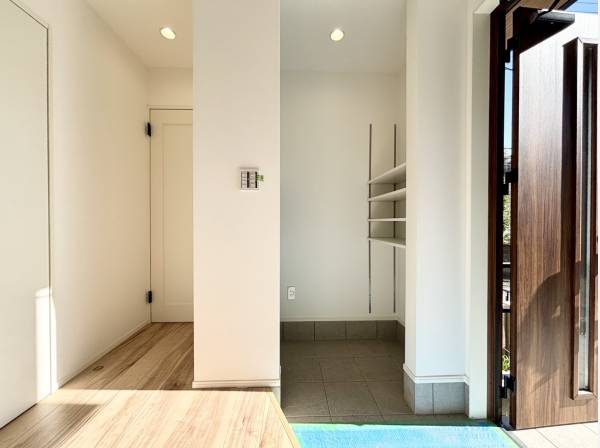 SIC付きの玄関スペース