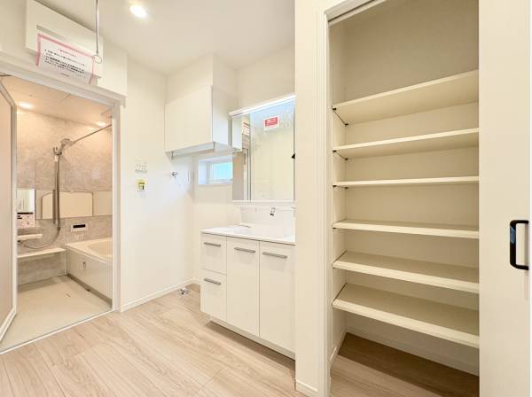 パウダールーム