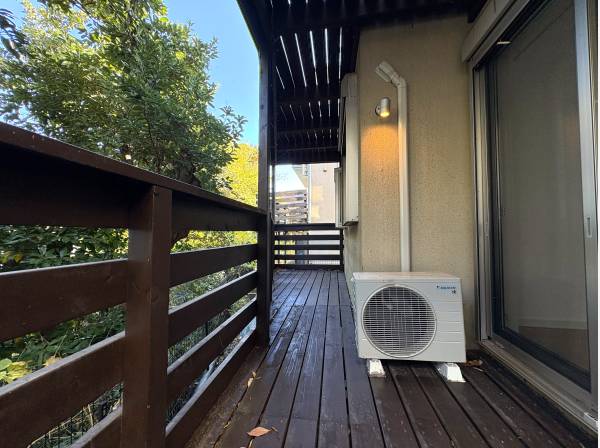 1階ウッドデッキスペース