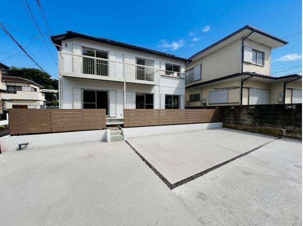 角地の為日当たり良好で閑静な住宅街ですよ！