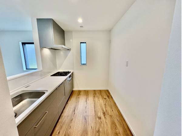 システムキッチンも使いやすそうです。