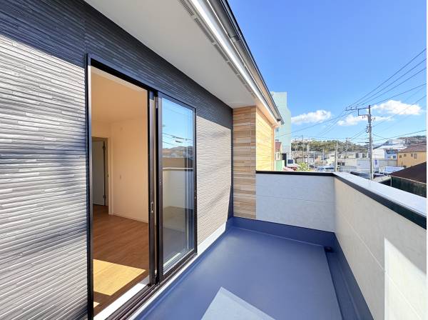 南向きのバルコニー