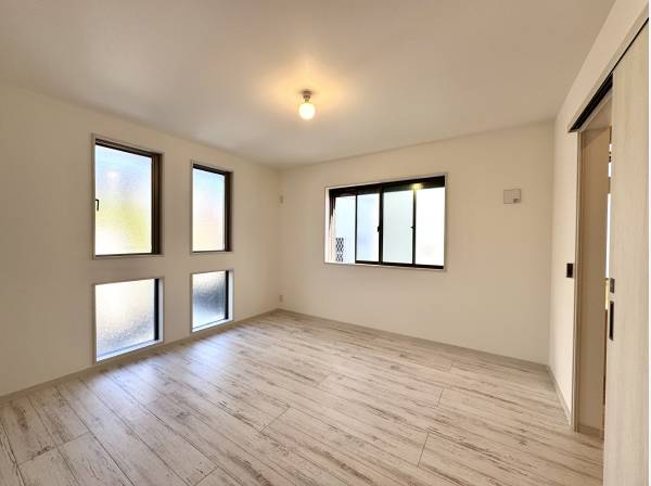 メインベッドルーム