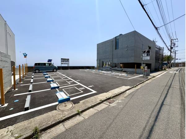 建築条件はありません。