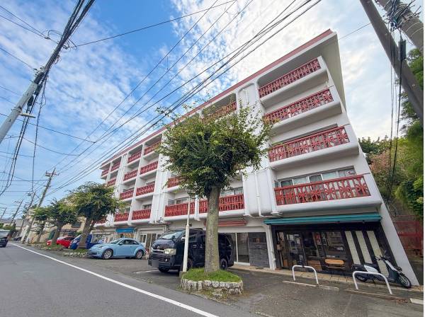海へも駅へも徒歩15分圏内で行かれる立地！