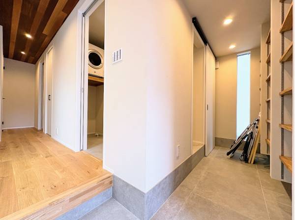 大きいSIC付き玄関スペース