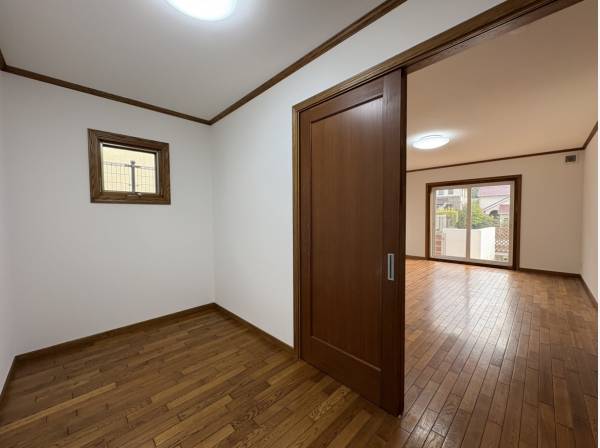 お部屋の隣のWICもとっても広いです