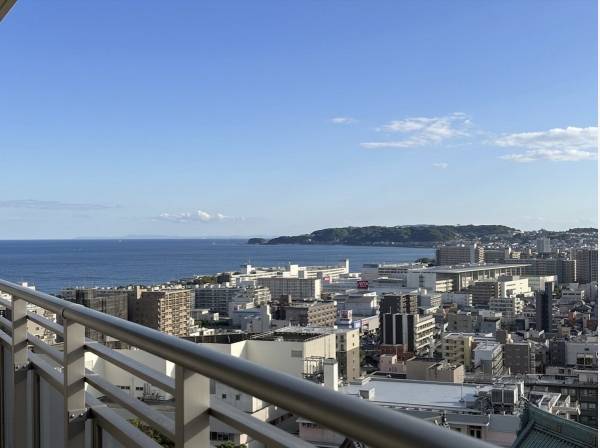 海を望むお部屋です