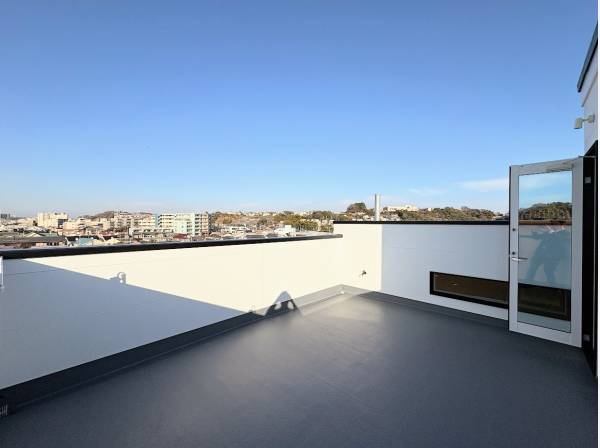 大型ルーフバルコニー