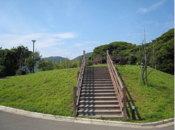 秋谷一丁目きらきら公園まで徒歩7分（約500m）
