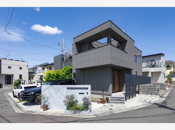 耐震・耐火・耐久・断熱性に優れたHEBAL HAUS