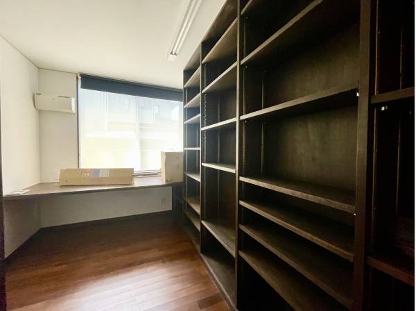書斎部屋になります