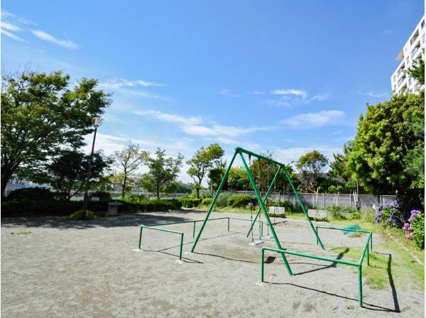 洲鼻南公園まで徒歩2分（約150ｍ）