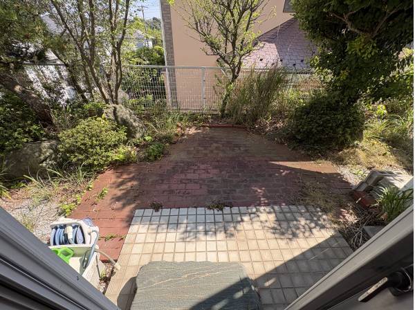 リビングからも庭に出られますよ！