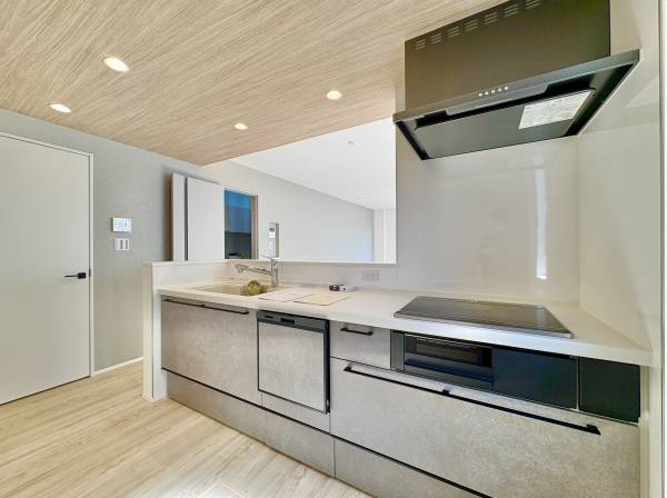 上質な空間を豊かに表現する素敵なキッチン