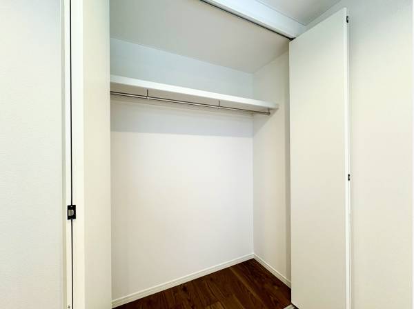 各お部屋に収納スペースも完備！