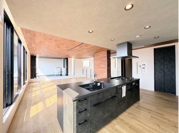 憧れのアイランドキッチン