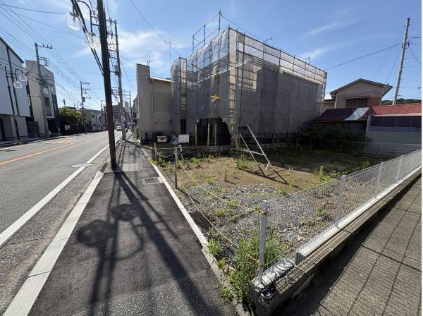 建築条件はありません。