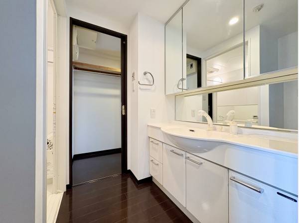 コンパクトにまとまった使いやすいサニタリースペース