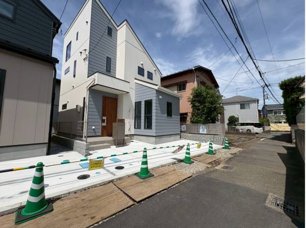 やわらかな陽光が差し込む穏やかな居住空間
