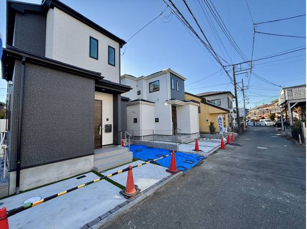 前面道路は約4ｍございます