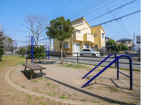 しおかぜ公園まで徒歩2分（約100m）