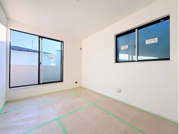 日当たりの良い洋室