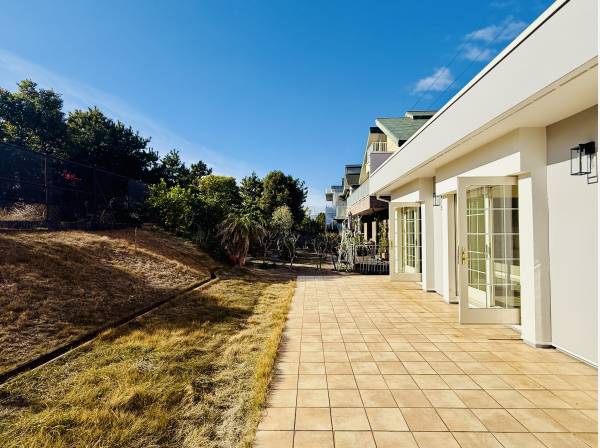 1階全室から直接アクセスできるガーデンテラス