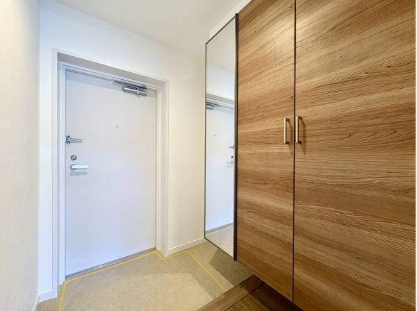 収納豊富な玄関ホール！