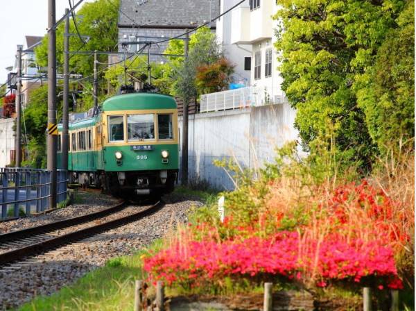 江ノ島電鉄線「柳小路」徒歩約12分