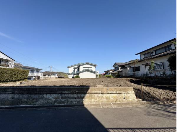 高台ならではの広い空の下でお過ごしいただけます