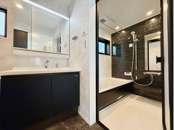 パウダールーム・バスルーム