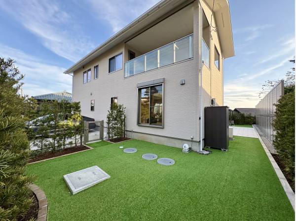 約135坪ある敷地にはドッグランが出来るスペースも