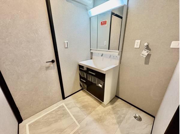 洗面所も広いですね１