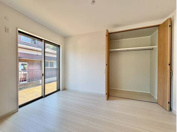 全居室にゆとりを確保した、使い勝手の良い3LDKの間取りです。