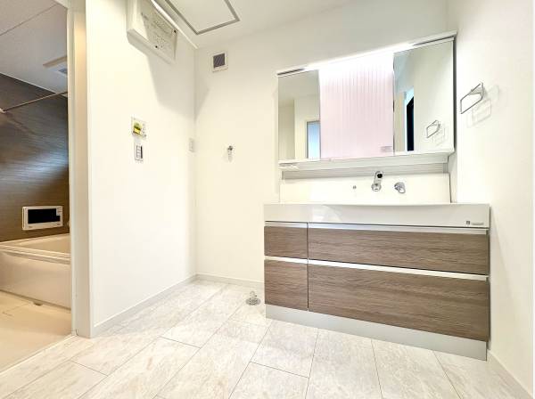 パウダールーム