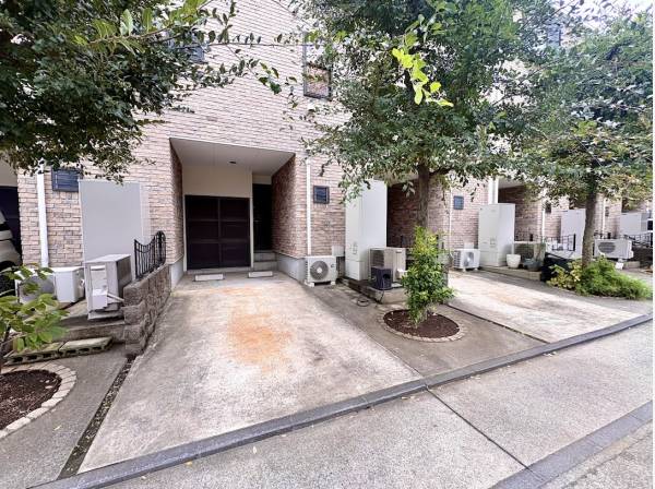 カースペース1台分！