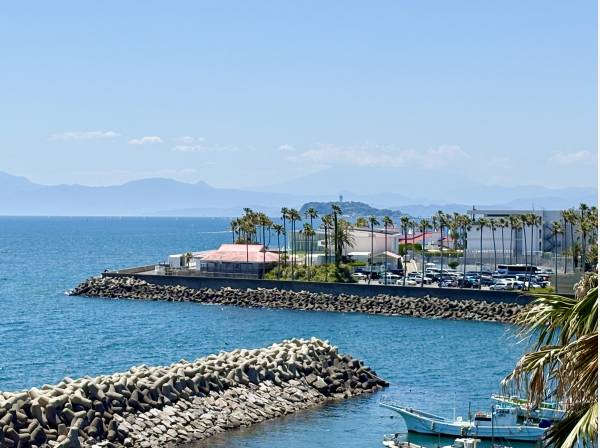 江ノ島と富士山をしっかりと眺望できます！