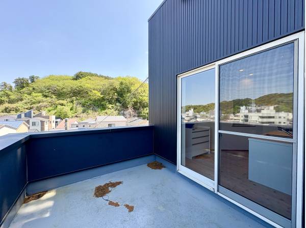 バルコニーは全3カ所もございます！
