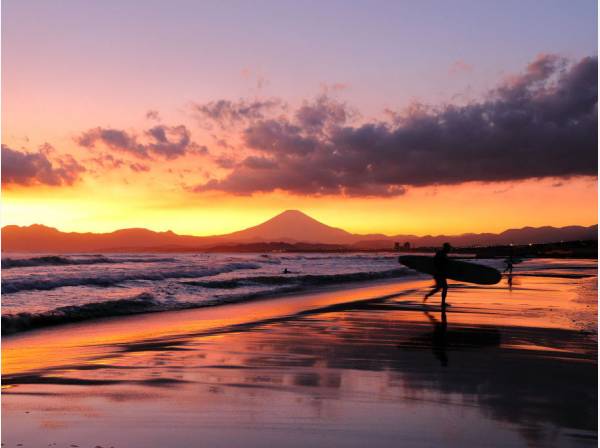四季折々の富士山、海景色を楽しめる鵠沼海岸は素敵ですね。