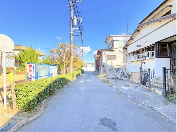 洗面道路は公道約４ⅿ