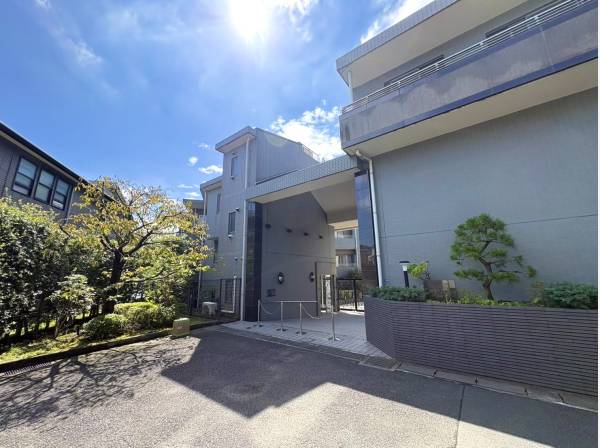 お気軽にお問合せ下さいませ